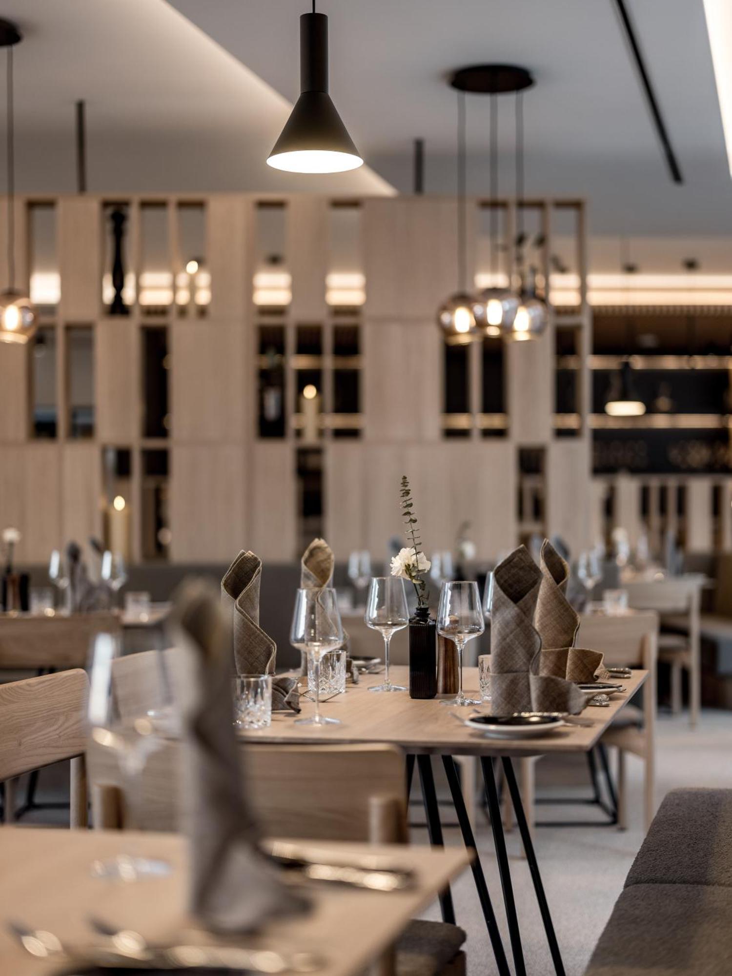 Aparthotel Tante Trude Oetz Bagian luar foto
