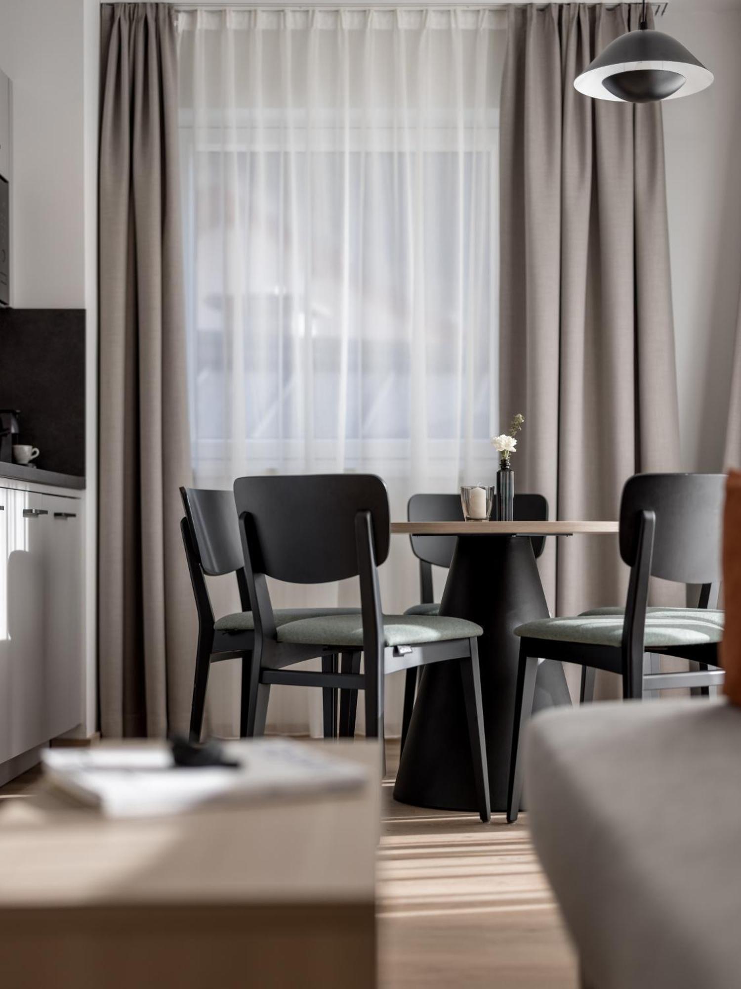 Aparthotel Tante Trude Oetz Bagian luar foto
