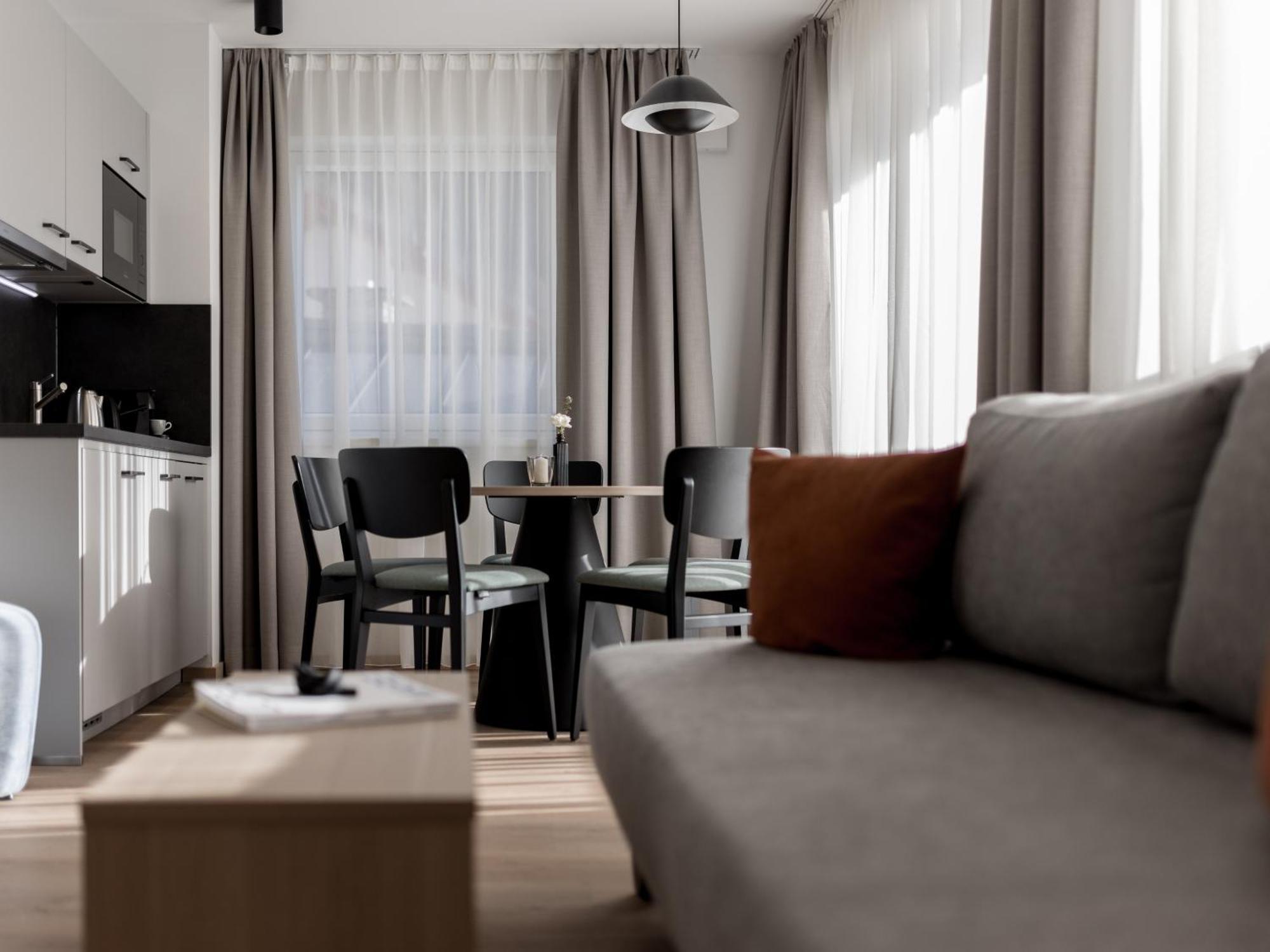 Aparthotel Tante Trude Oetz Bagian luar foto