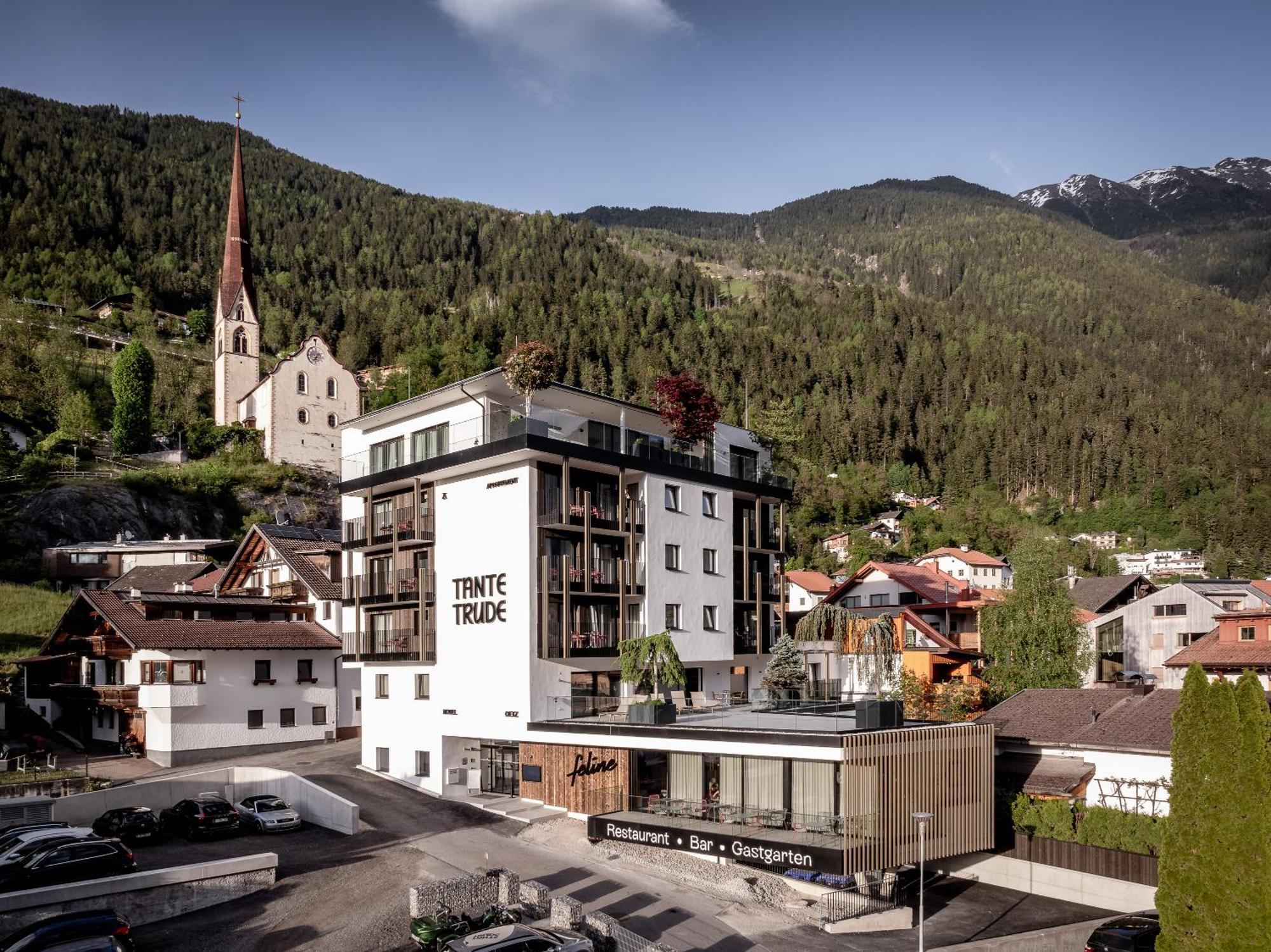 Aparthotel Tante Trude Oetz Bagian luar foto